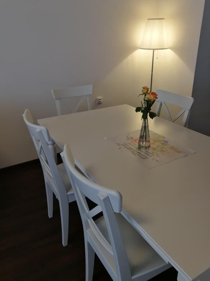 Hnizdo Snu Hotel Hradec Kralove Ngoại thất bức ảnh